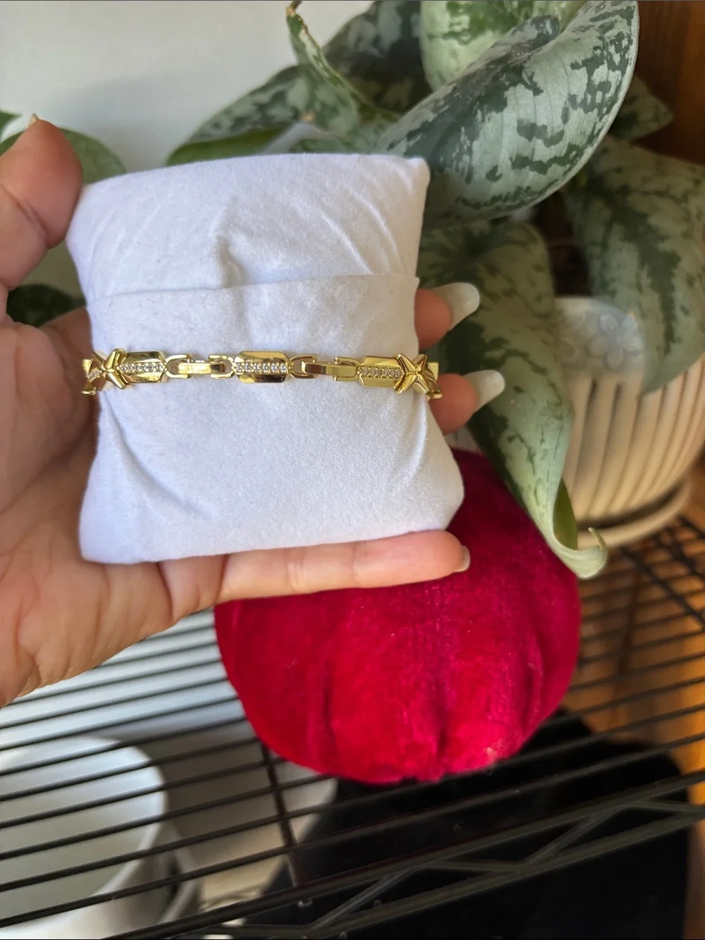 Gold Star-Link Bracelet - Elegant Women's Jewelry